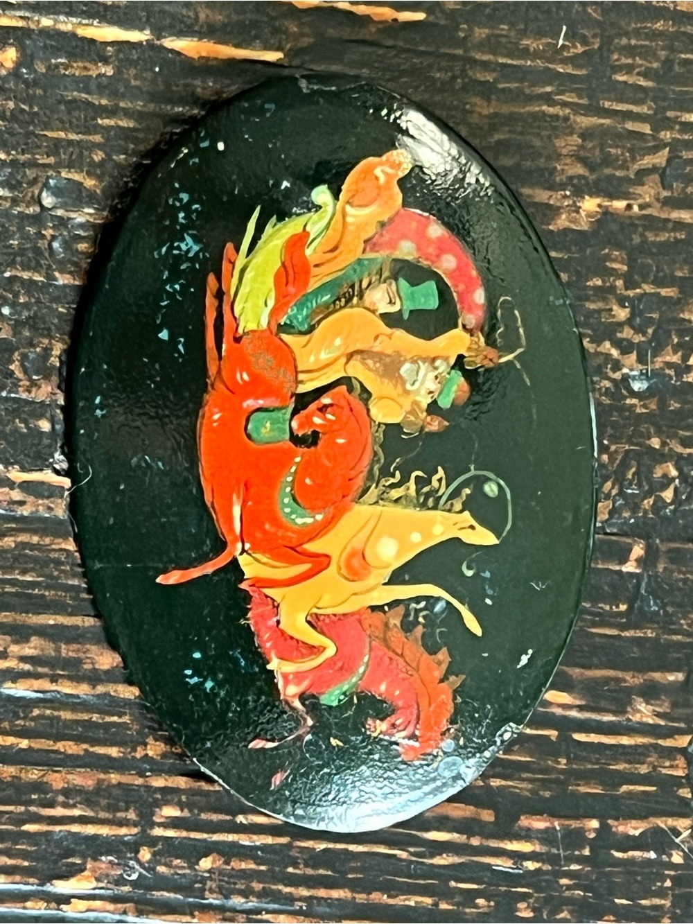 Vtg Russian Hand Painted Black Lacquer Wood Brooch Sleigh Horses Mythology - Picture 10 of 11